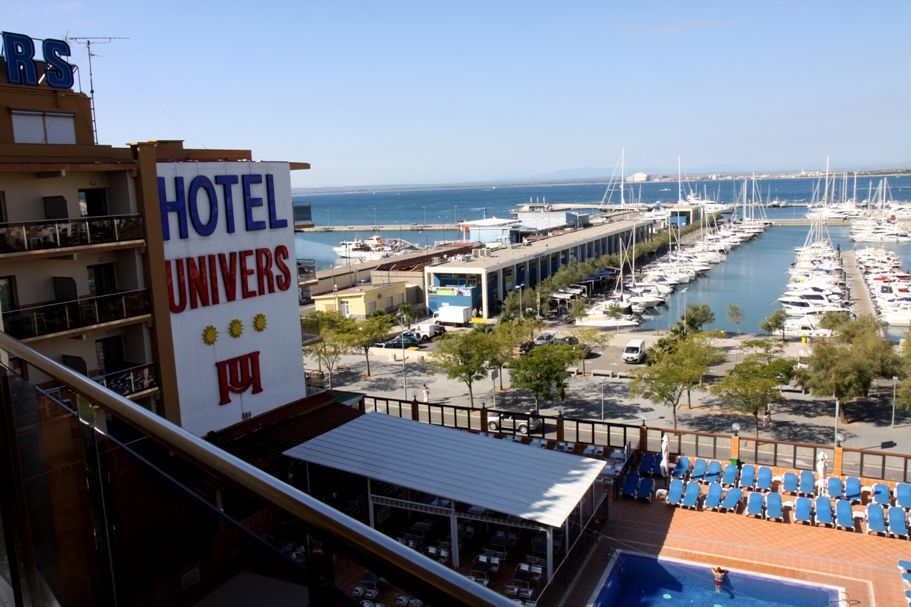 Hotel Univers Roses Exterior foto
