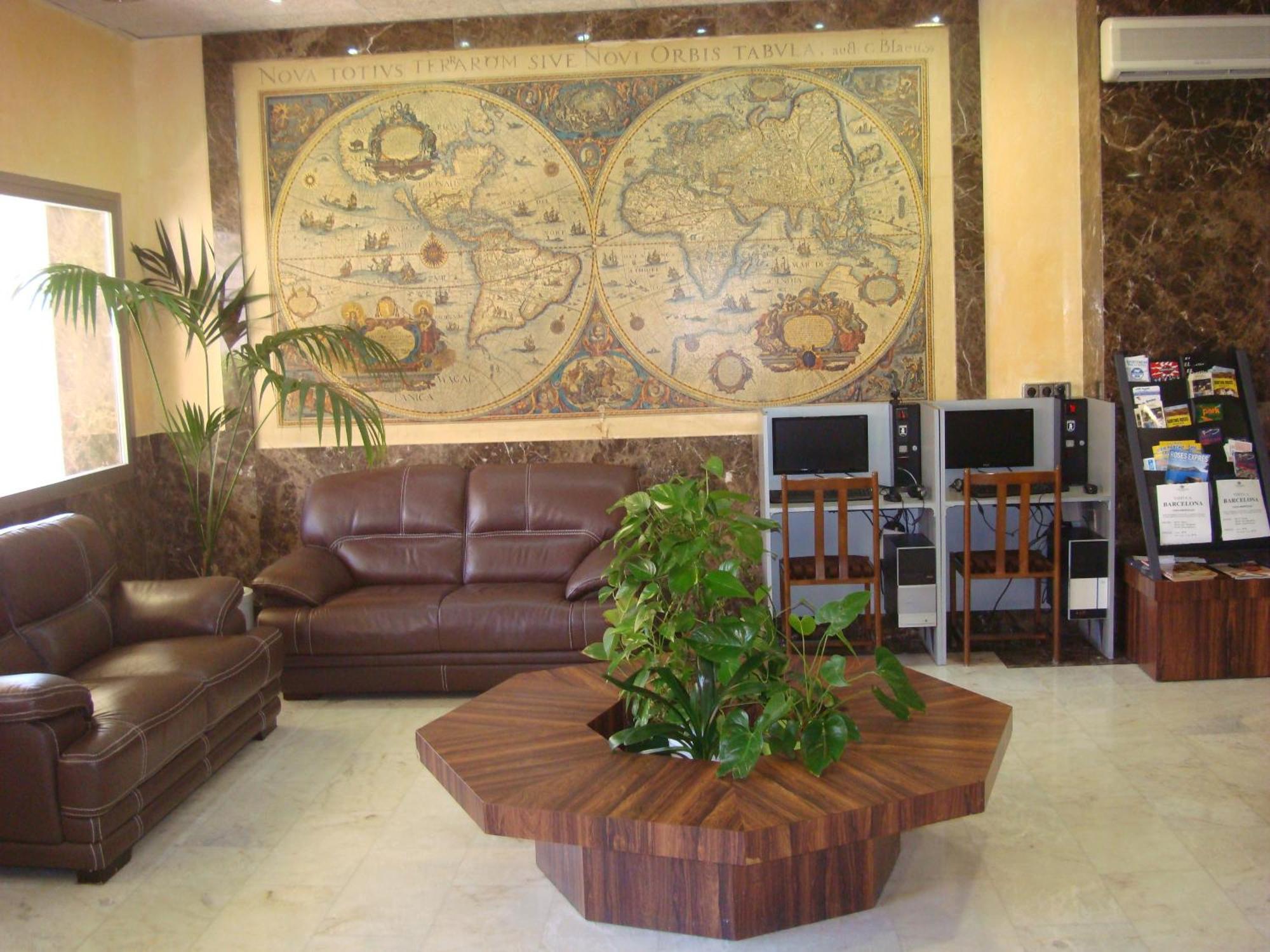 Hotel Univers Roses Exterior foto