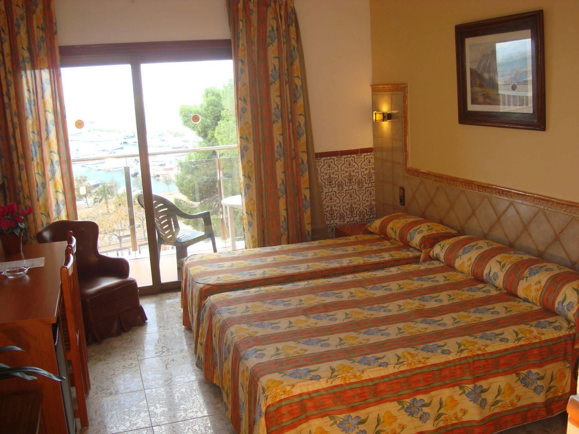 Hotel Univers Roses Exterior foto